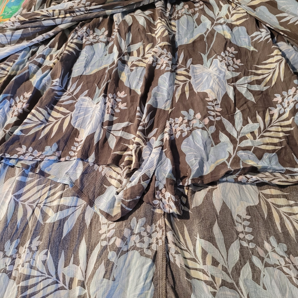 Torrid Brown and Blue Floral Jumpsuit - Picture 4 of 16